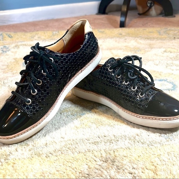 Sperry Gold Cup, Black Textured & Embossed Leather,Excellent Condition, Size 6 - Picture 6 of 15